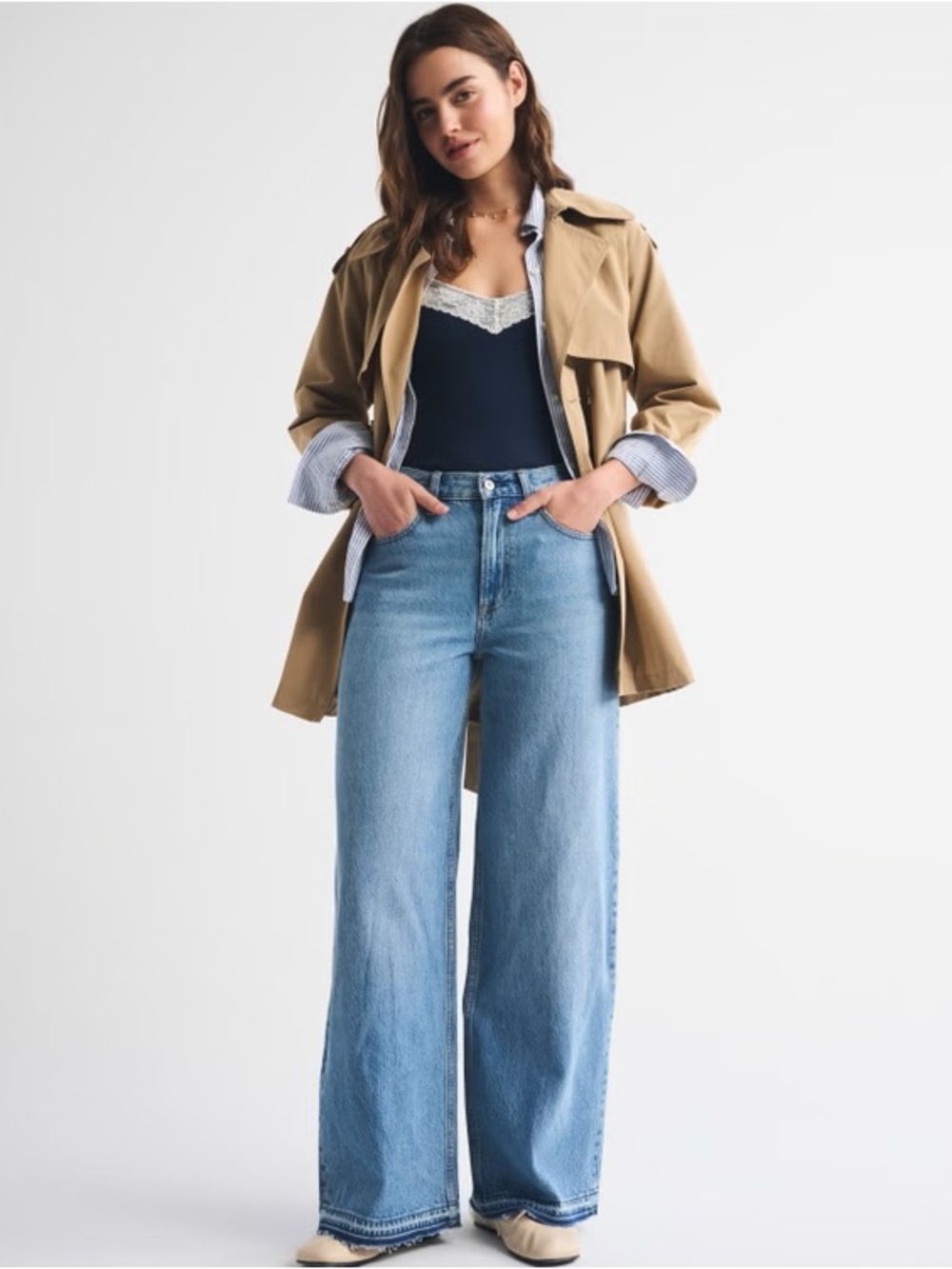 Abercrombie & Fitch High Rise Wide Leg Jeans